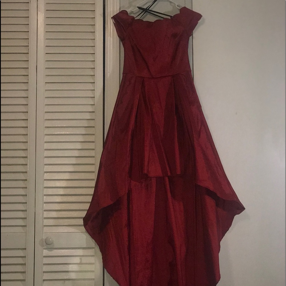 Red dress with pockets